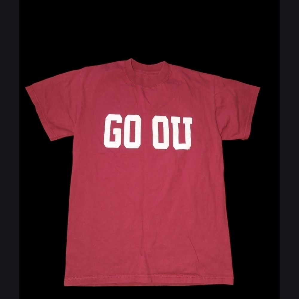 Oklahoma University, Oklahoma Sooners OU team spirit t-shirt.